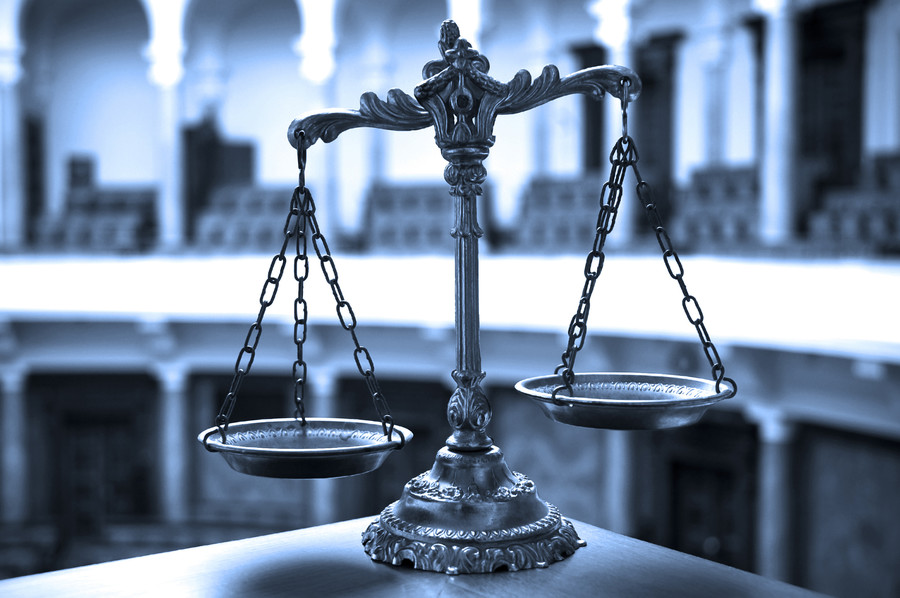 上海律师视角下的法院起诉流程及双方是否需到场问题