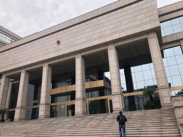 上海取保候审律师今天为您解答律师会见相关内容