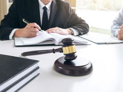 <b>上海刑事律师解读：售卖干货“以两充斤”行骗多人被抓的法律分析与启示</b>